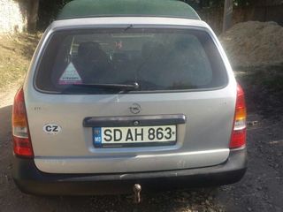 Opel Astra foto 4