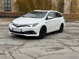 Toyota Auris foto 2