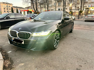 BMW 5 Series foto 2