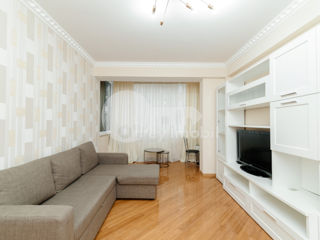 Apartament cu 2 camere, 65 m², Buiucani, Chișinău