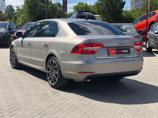 Skoda Superb foto 8