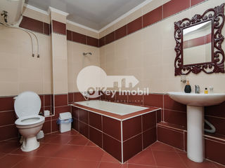 Spațiu comercial/hotel, 3 nivele, 400 mp, Centru, 480000 €! foto 6