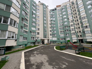 Apartament cu 2 camere, 98 m², Poșta Veche, Chișinău foto 5