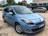 Renault Grand Scenic foto 3