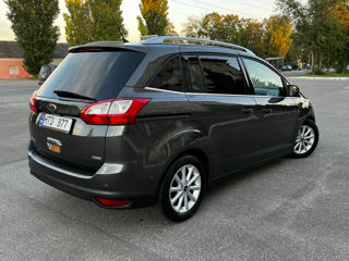 Ford Grand C-MAX foto 4