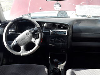 Volkswagen Vento foto 7