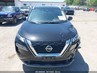 Nissan Rogue foto 2