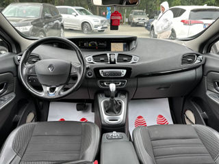 Renault Scenic foto 15