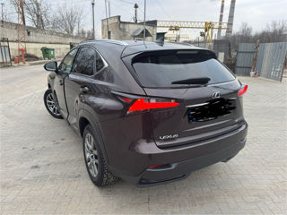 Lexus NX Series foto 4