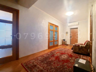 Apartament cu 2 camere, 98 m², Botanica, Chișinău foto 4