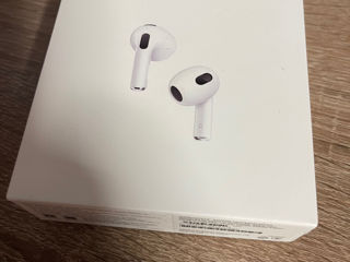 AirPods 3 foto 1