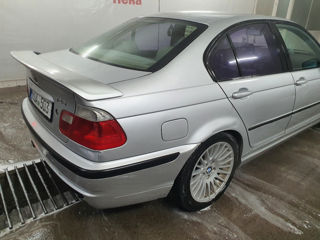 BMW 3 Series foto 7