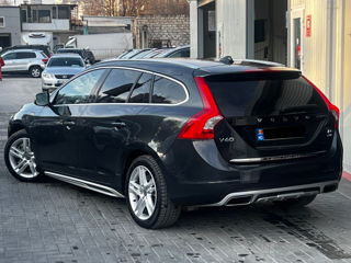 Volvo V60 foto 5