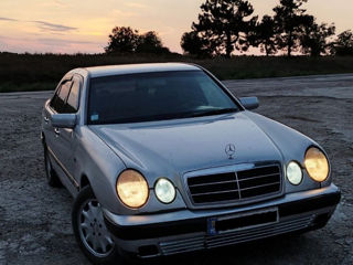 Mercedes E-Class