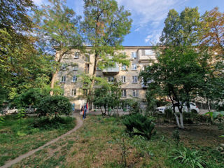 Apartament cu 3 camere, 62 m², Centru, Chișinău