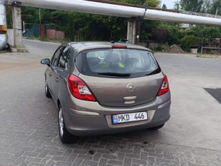 Opel Corsa foto 3