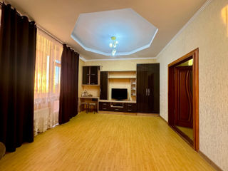 Apartament cu 2 camere, 82 m², Râșcani, Chișinău