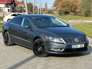 Volkswagen Passat CC foto 2