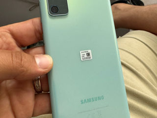 Samsung S20FE