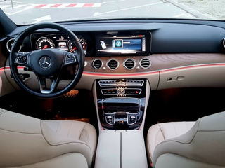 Mercedes E-Class foto 19