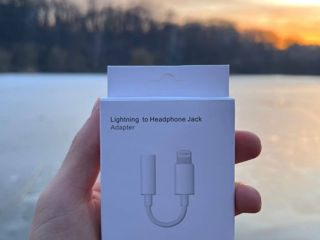 Adapter Lightning to Headphone jack