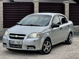 Chevrolet Aveo фото 0