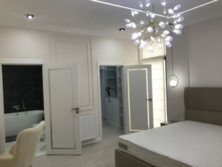 Apartament cu 3 camere, 150 m², Centru, Chișinău foto 3