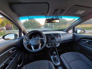 KIA Rio foto 4