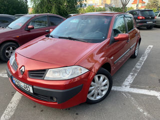 Renault Megane foto 2