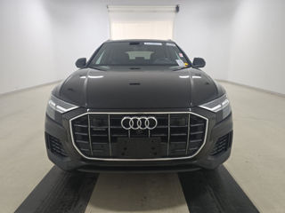 Audi Q8 foto 3