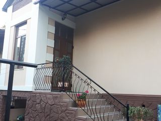 Vînd casa in orasul Soroca. foto 5