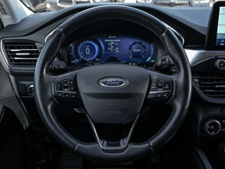 Ford Kuga foto 9