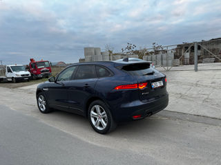 Jaguar F-PACE foto 4