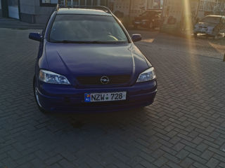 Opel Astra foto 3