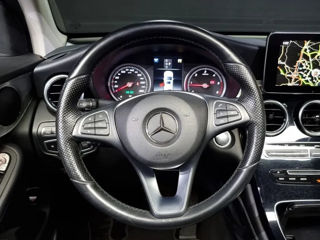 Mercedes GLC foto 12