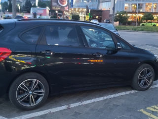 BMW 2 Series Active Tourer foto 6