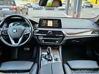 BMW 5 Series foto 16