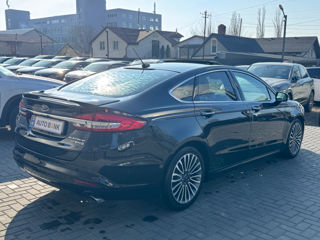 Ford Fusion foto 3