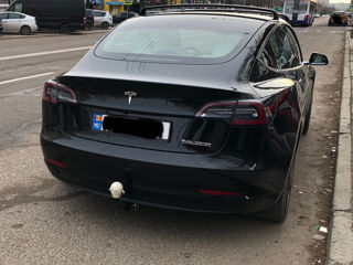 Tesla Model 3 foto 3