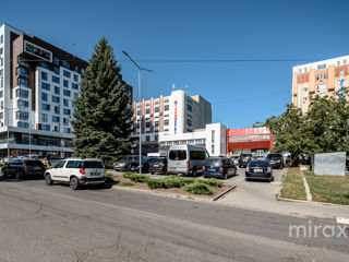 Se vinde afacere activă pe bd. Alba Iulia, Buiucani, Chișinău foto 16