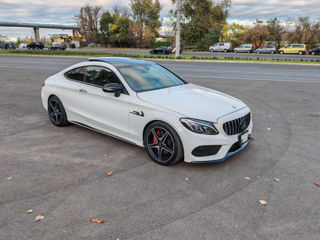 Mercedes C-Class Coupe foto 3