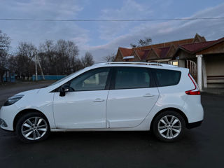 Renault Grand Scenic foto 4