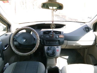 Renault Grand Scenic foto 3