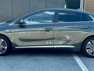 Hyundai IONIQ foto 3