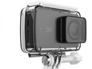 Xiaomi Yi Discovery action camera kit case waterproof telecomanda suporturi foto 1