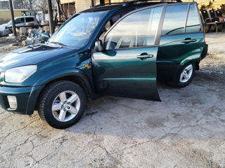 Toyota Rav 4 foto 2