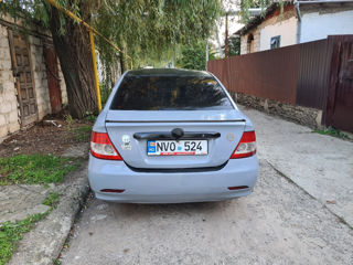 Byd F3 foto 6