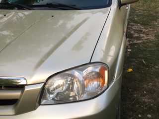 Mazda Tribute foto 3