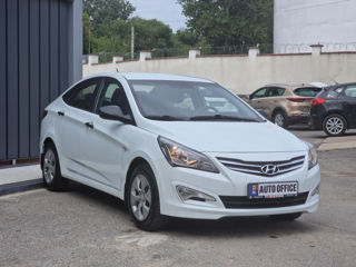 Hyundai Accent foto 3