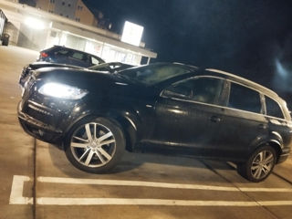 Audi Q7 foto 3